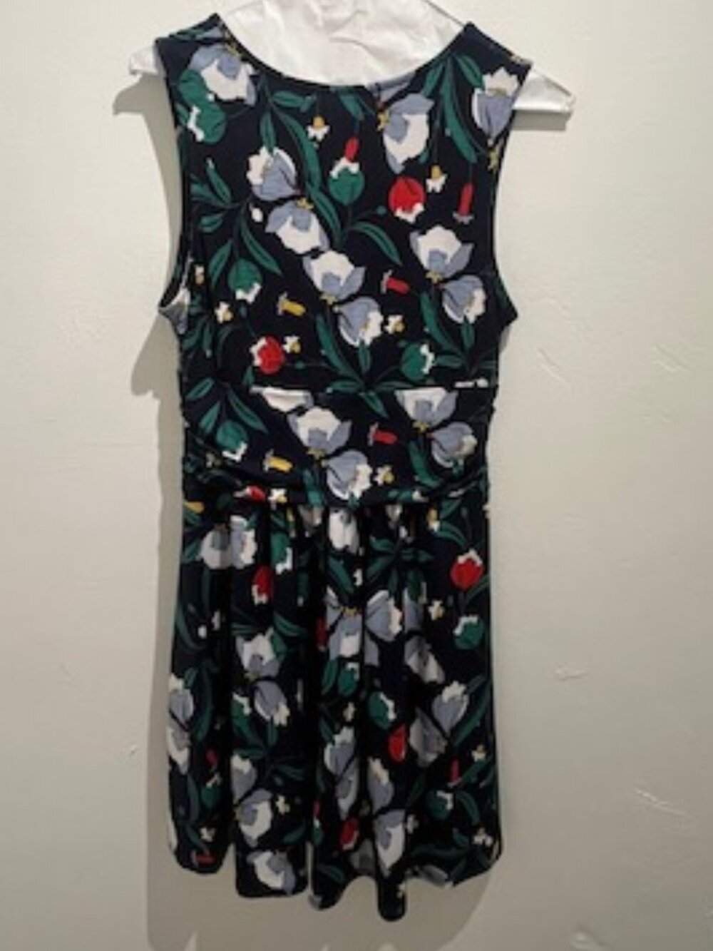Sleeveless Floral Faux Wrap-dress - Picture 5 of 6